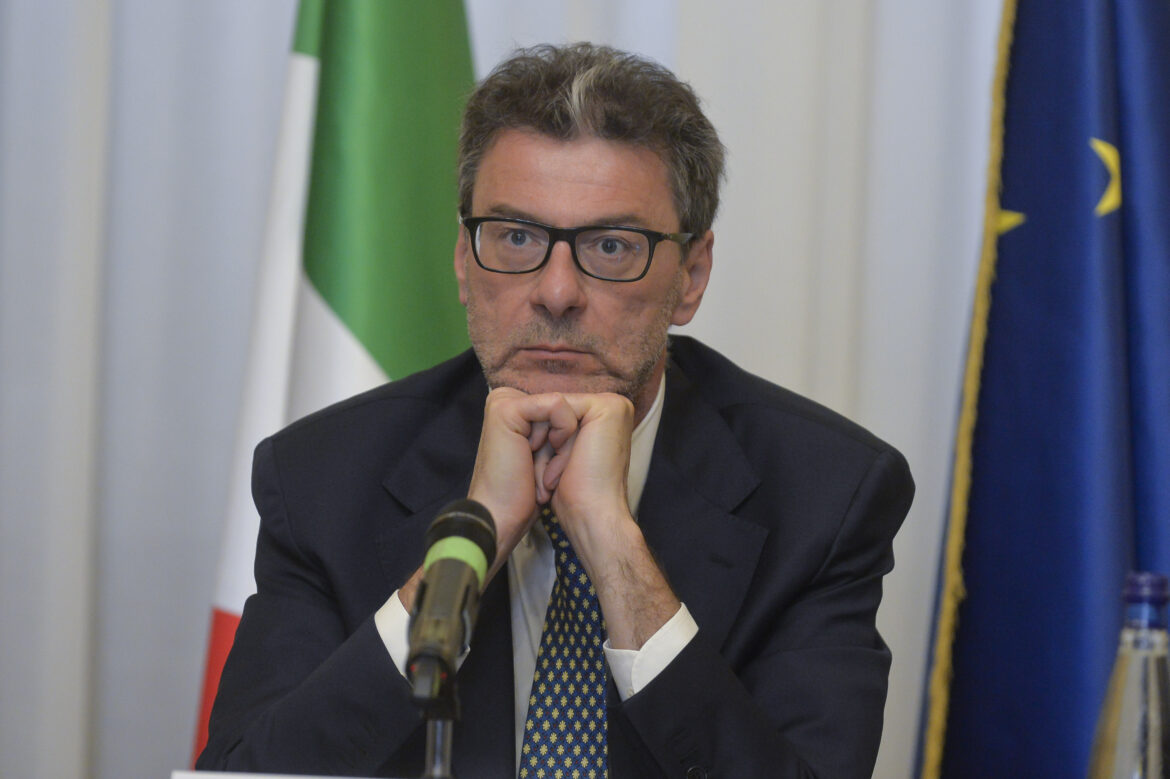 Si apre la trattativa sui dazi europei. Senza accordo, contromisure Ue il 6 agosto.