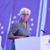 La Bce taglia i tassi di 25 punti base. Lagarde: l’economia europea è debole