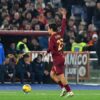 Roma-Lazio, Dybala e lo sfottò a fine partita – Video