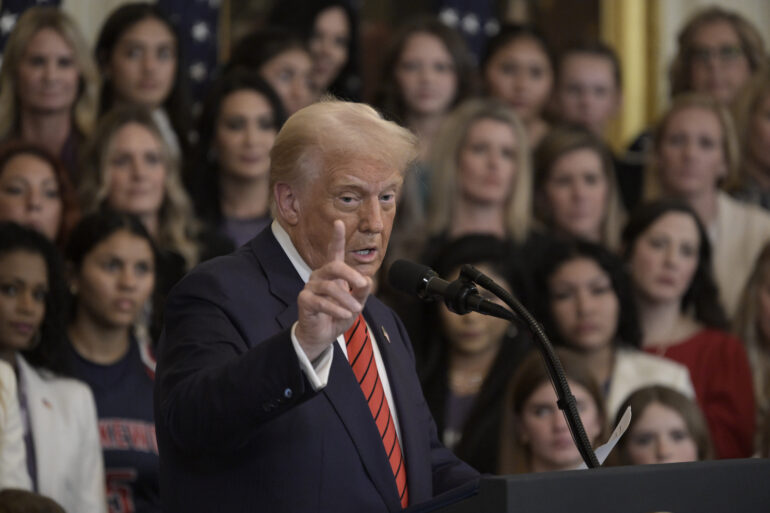 Verso l'accordo Ue-Usa sui dazi commerciali. Si tratta sul 15%