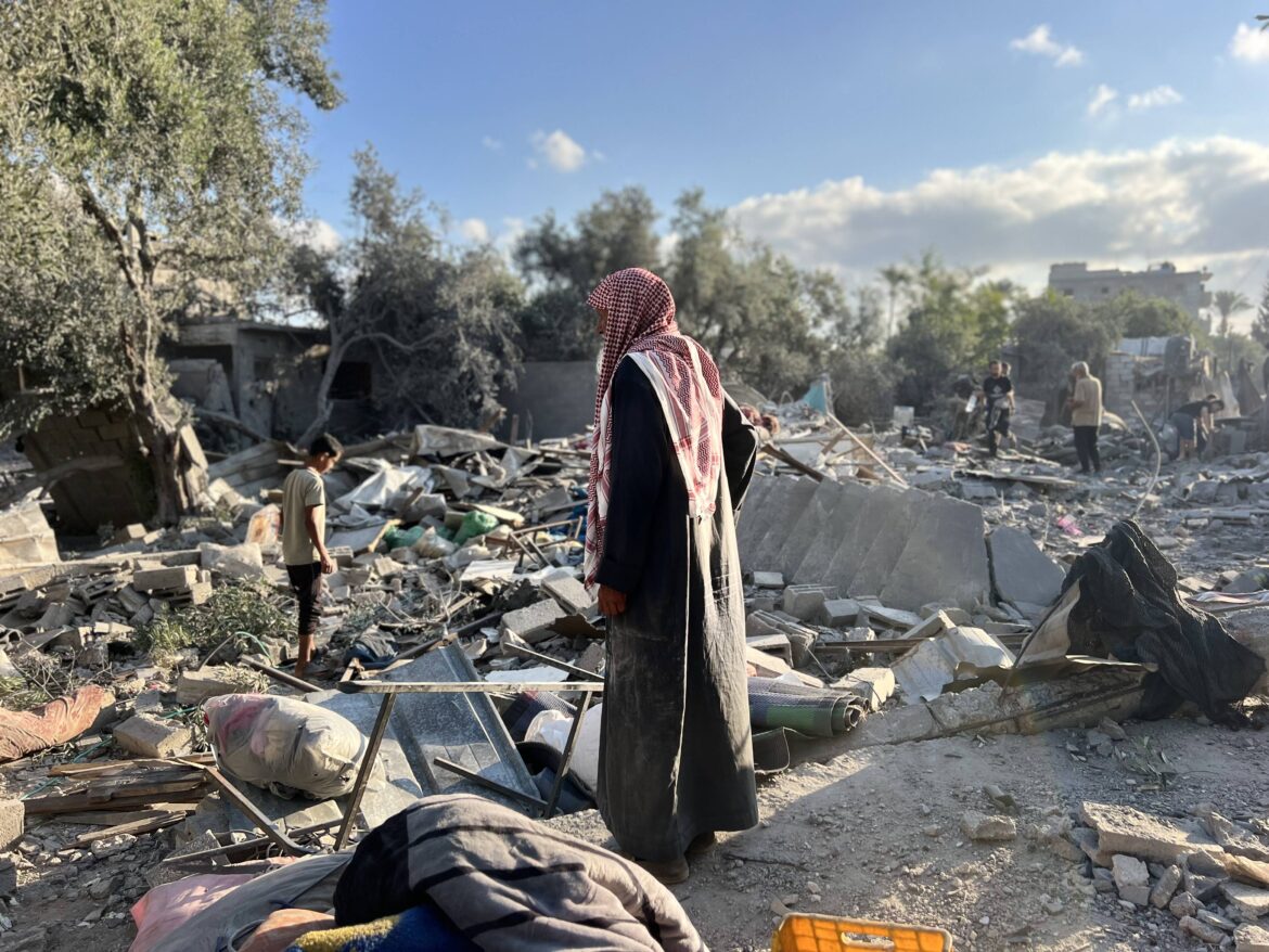 Gli attacchi israeliani colpiscono un sito di distribuzione dell'acqua: