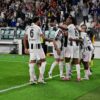 Serie A, la Juve batte il Parma 2-0 con Vlahovic e David. Atalanta, non basta Scamacca: è 1-1 con il Pisa