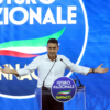 “I burattinai di Vannacci non sono a Roma”: il sospetto di Senaldi su chi manovra davvero il Generale